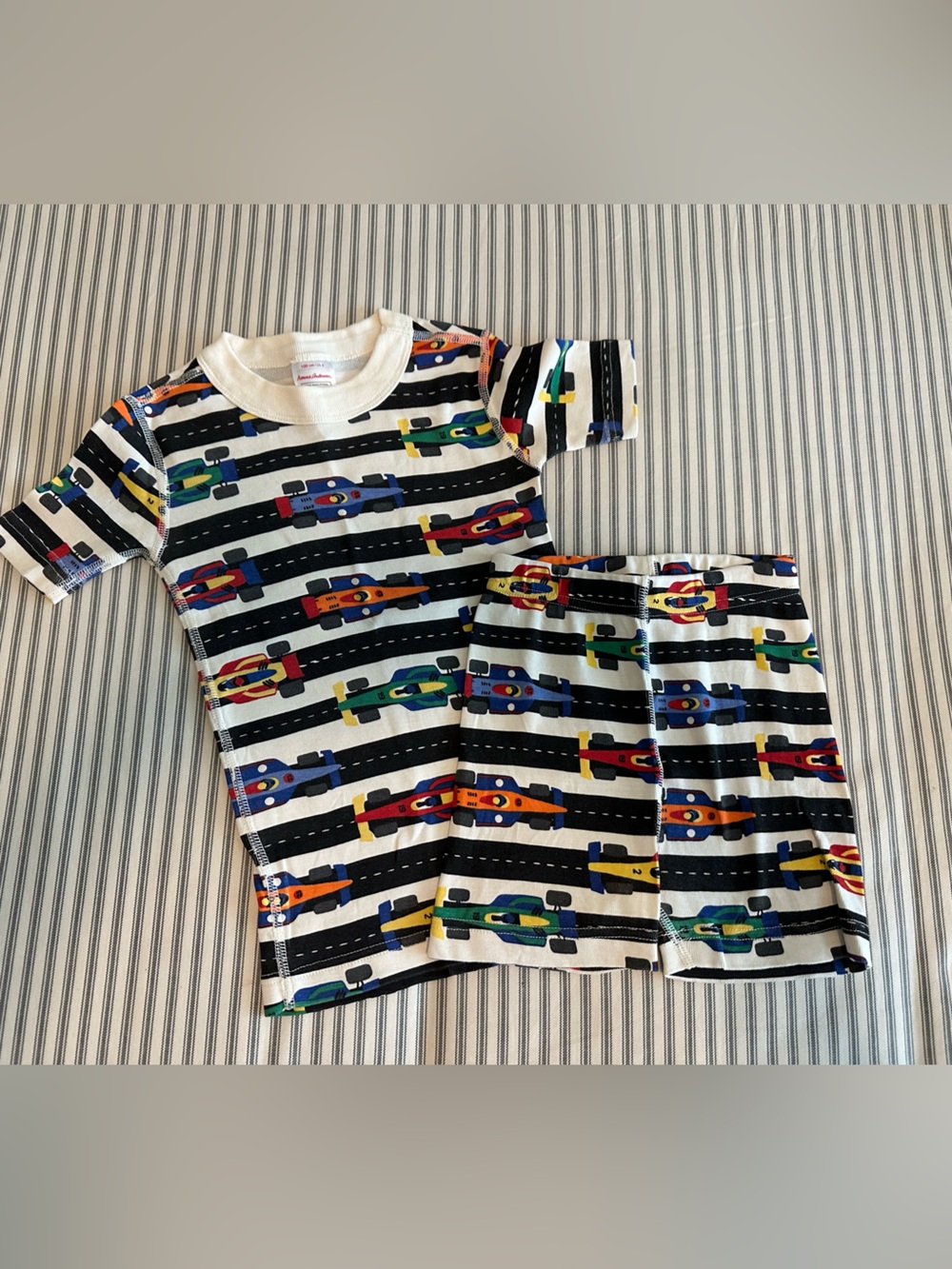 Hanna Andersson Size 4 Race Car PJ Set
